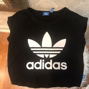 ADIDAS Cropped Long Sleeve Shirt 🏁